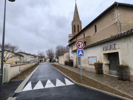 Aménagements devant la Mairie